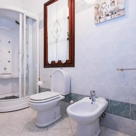 Casa Tra I Laghi Del Vergante Paruzzaro
